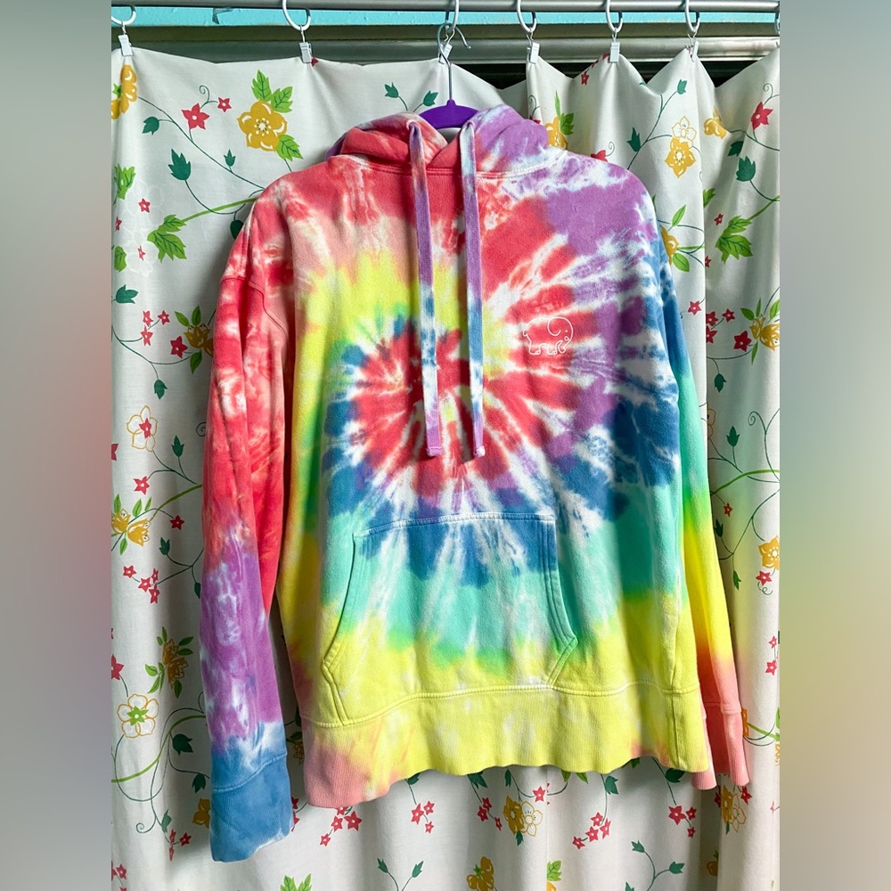 Ivory Ella Rainbow Tie- Dye Hoodie Sweatshirt 🐘🌈